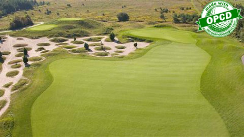 Wooden Sticks — GSPro course in Uxbridge, Ontario, Canada