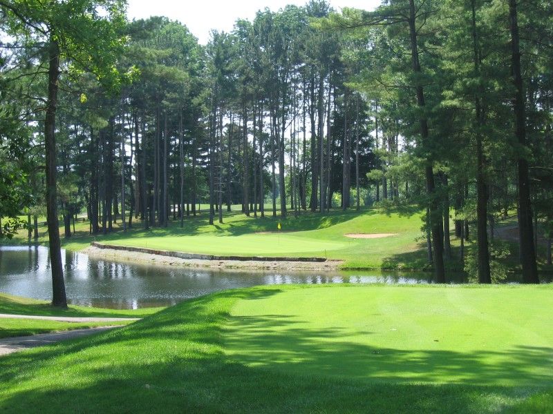 Apple Valley Golf Club