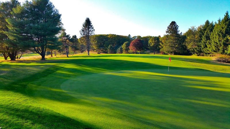 Purpoodock Club