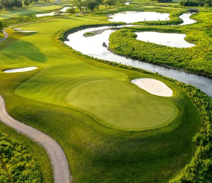 Sand Creek Station Golf Course