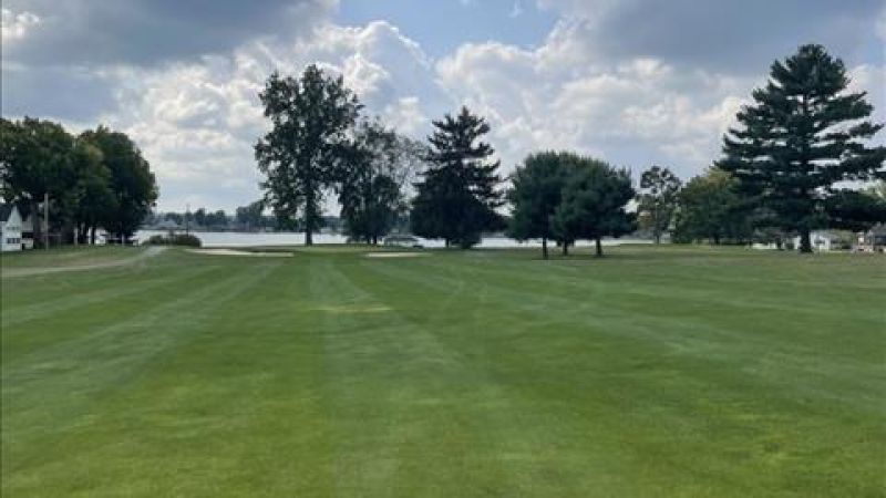 Harbor Hills Country Club