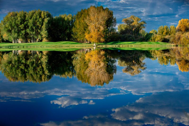 Dos Rios Golf Club